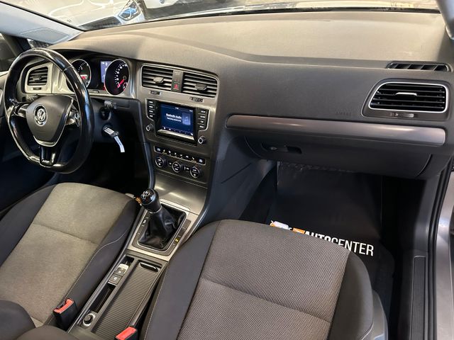 Volkswagen Golf VII Lim. Sound Start-Stopp *Navi*Kamera*