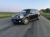 MINI One D Clubman - MINI One D Clubman mit Schiebedach