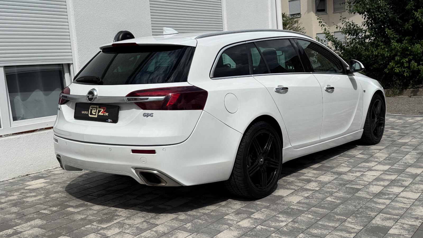 OPEL INSIGNIA OPC 2.8 V6 TURBO 325ch 4X4 - BVM - SIÈGES ÉLECTRIQUES CUIR - CAMÉRA DE RECUL - SONORISATION BOSE - APPLE CARPLAY