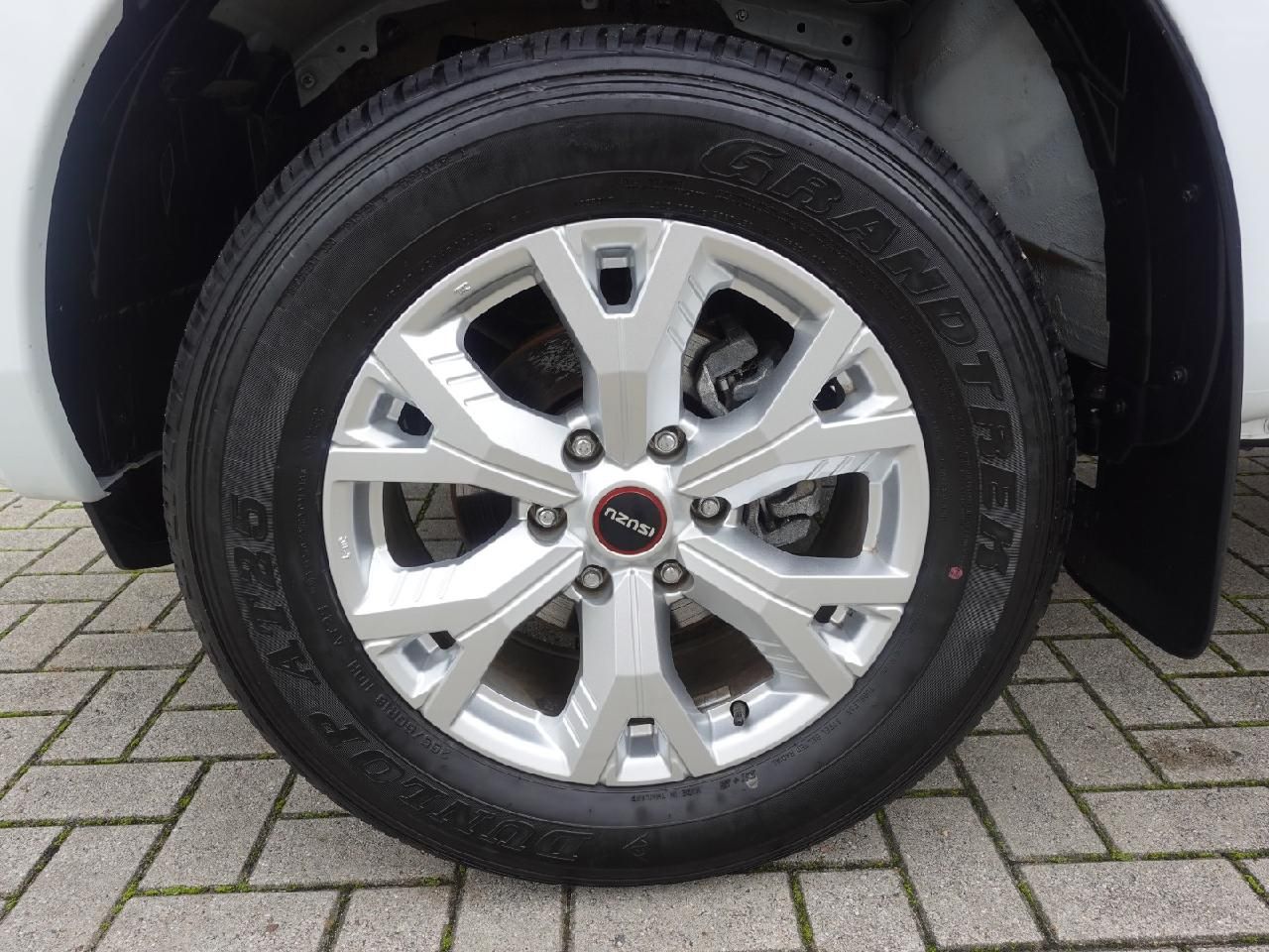 Fahrzeugabbildung Isuzu D-Max Double Cab 1,9 LS