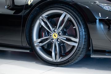 صورة 4 لـ 2022 Ferrari 296 GTB