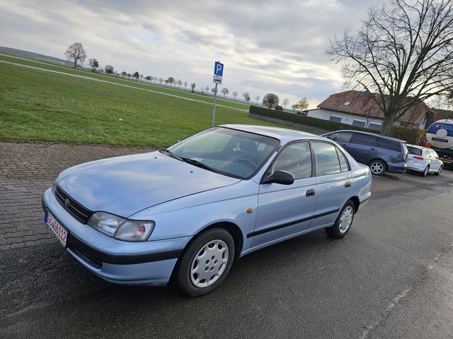 Toyota Carina 2.0 GLi Limousine*Tüv Neu* Klima*