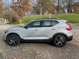 Volvo XC40 B3 Plus Dark -Pano-AHK-Allwetter-Google- - Volvo XC40 in Bielefeld