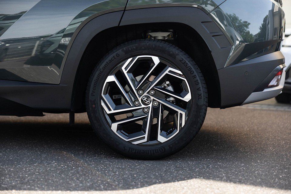 Fahrzeugabbildung Hyundai TUCSON 1.6T 160PS 48V DCT PRIME Assi ECS