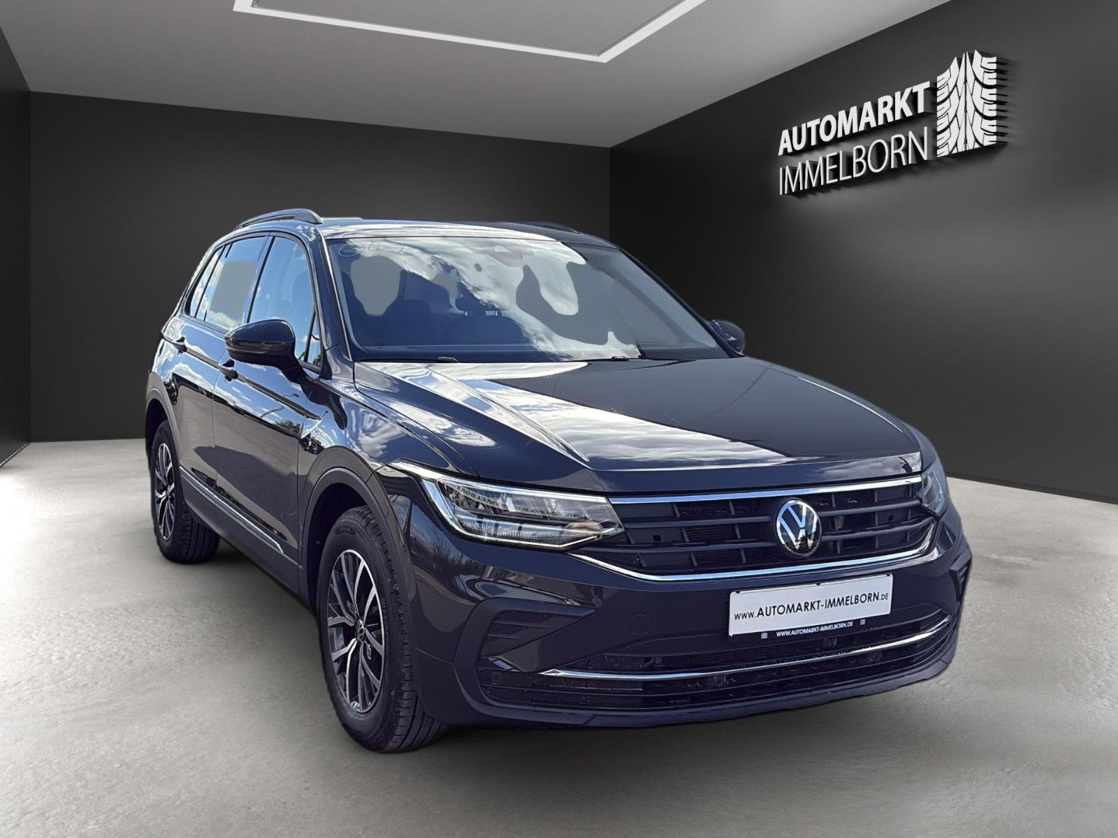 Volkswagen Tiguan Life eHybrid HUD*LED*Navi*Kamera*Cplay*17 foto 3