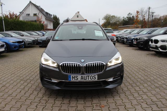 BMW 220 Gran T*Luxury Line*Panorama*Head Up*7 Sitze