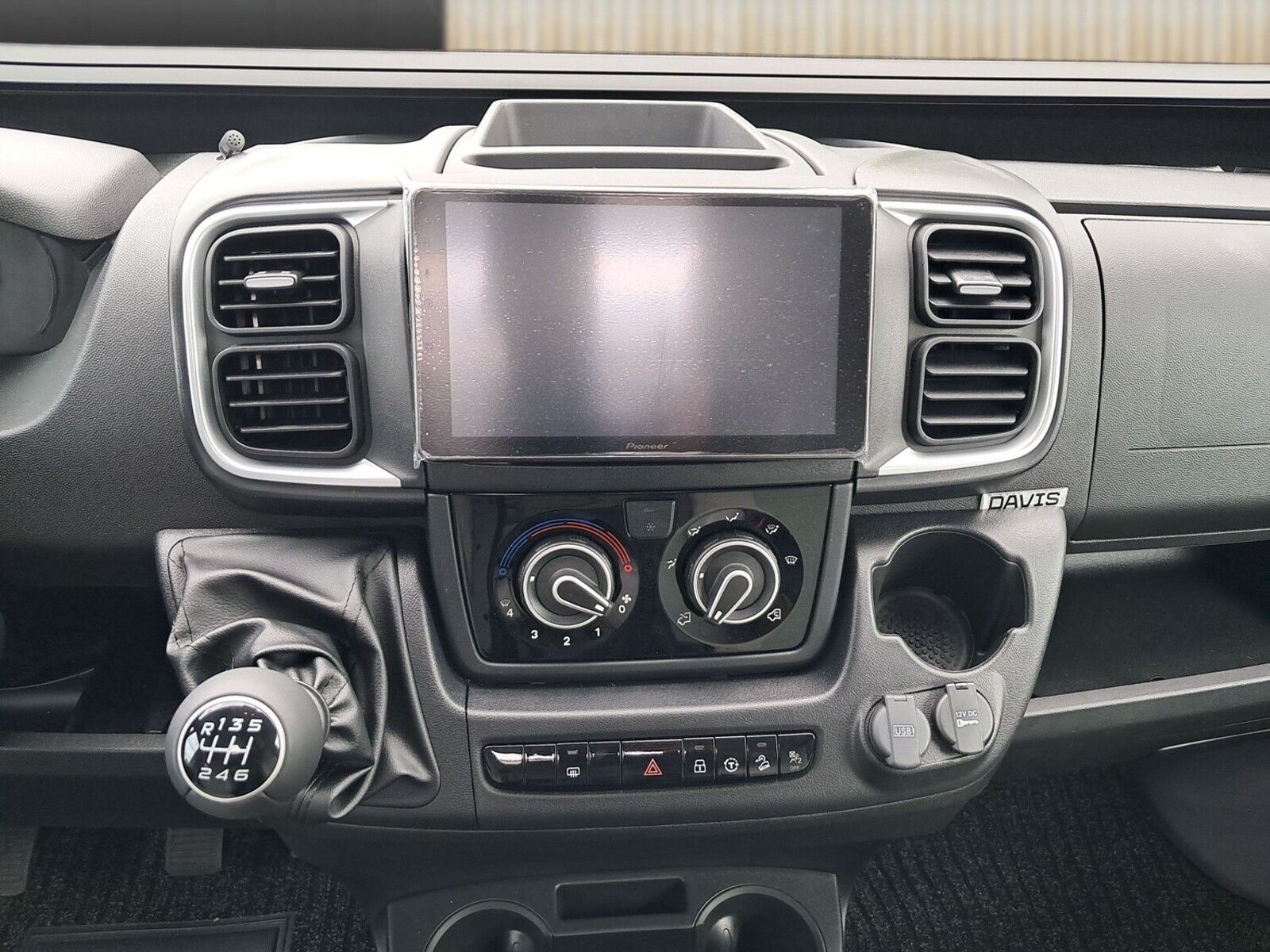 Fahrzeugabbildung Karmann Davis Trendstyle DA 620 TSC Dörr-Paket 30 Jahre