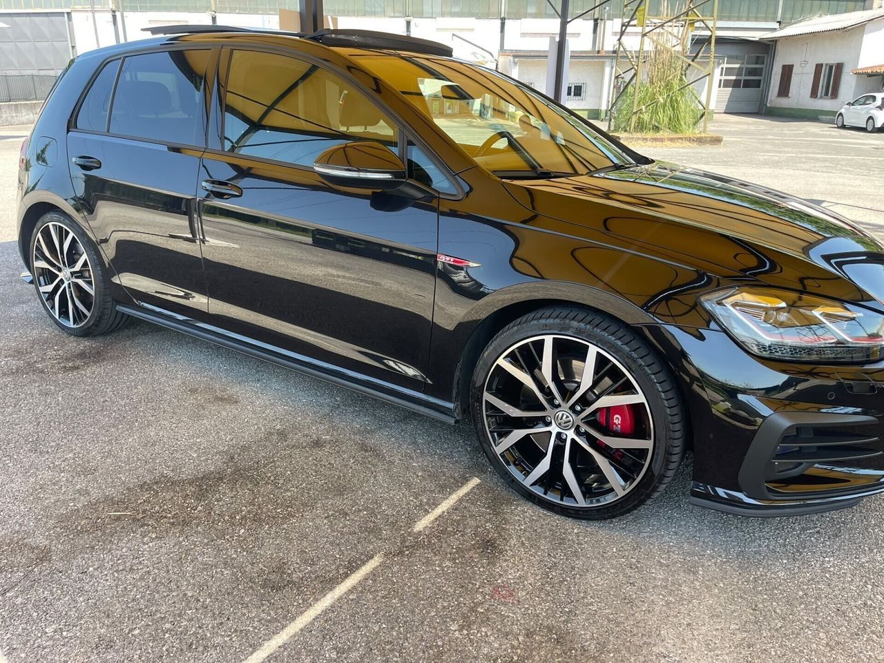 Volkswagen Golf GTI 2.0 TSI DSG