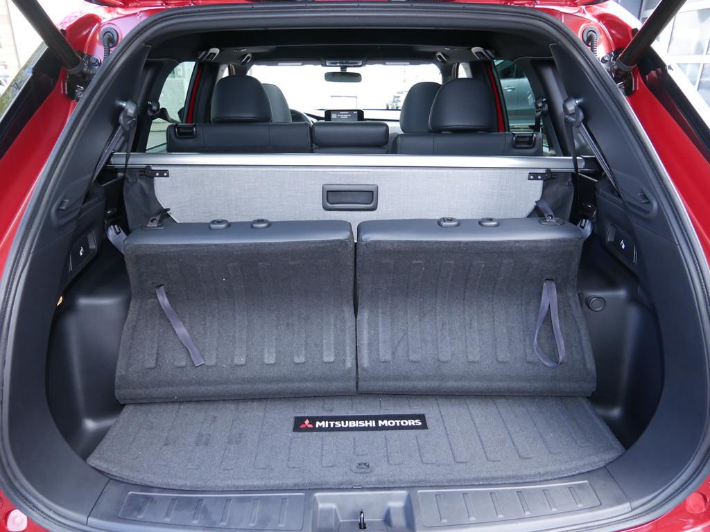 Mitsubishi Outlander 2.5 Black-Edition S-AWC neues Modell!!