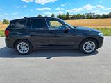 BMW X3 xDrive20i ADVANTAGE AT ADVANTAGE - BMW X3: At