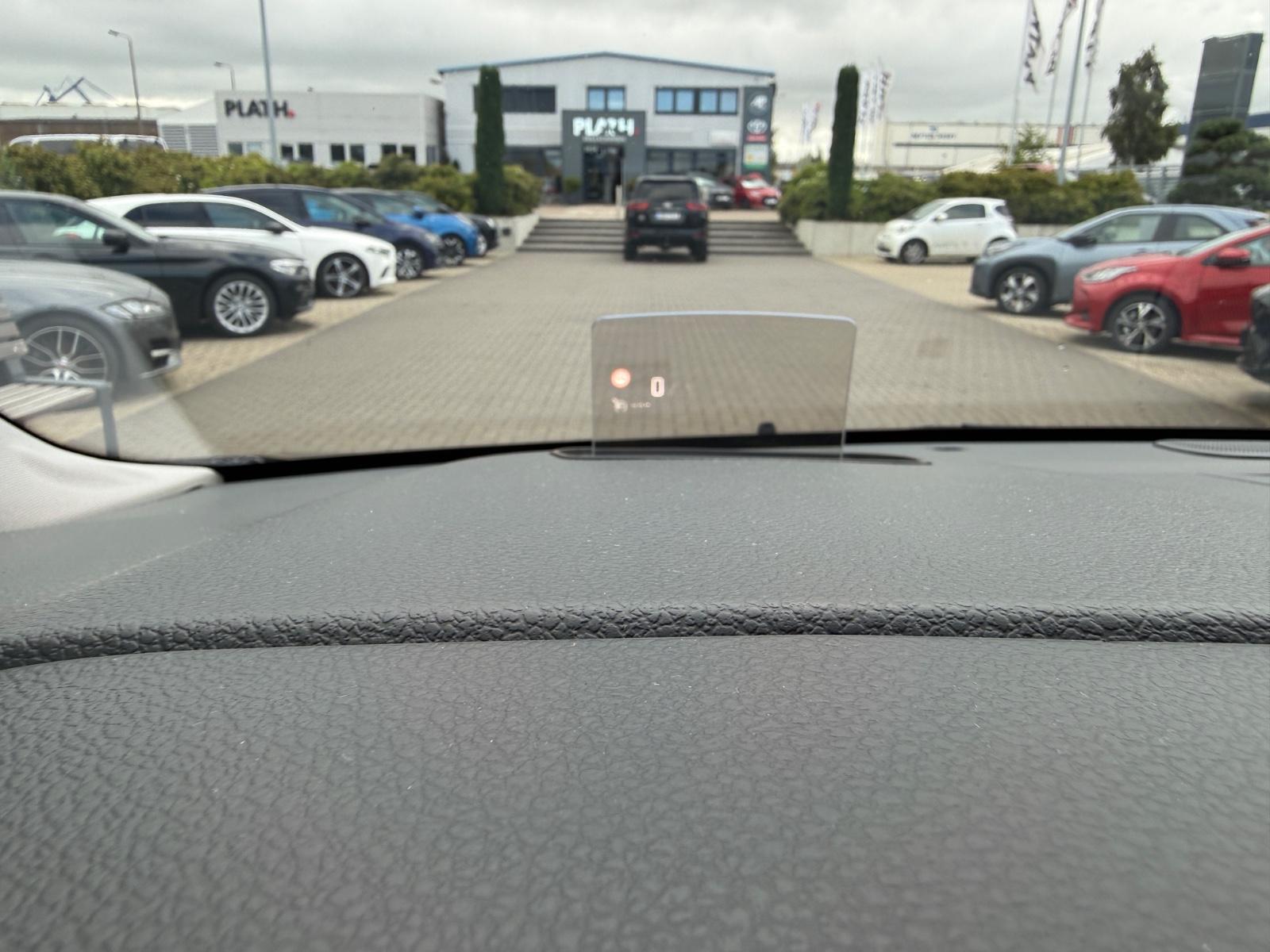Toyota Proace Verso L1 Executive Standheizung AHK HUD
