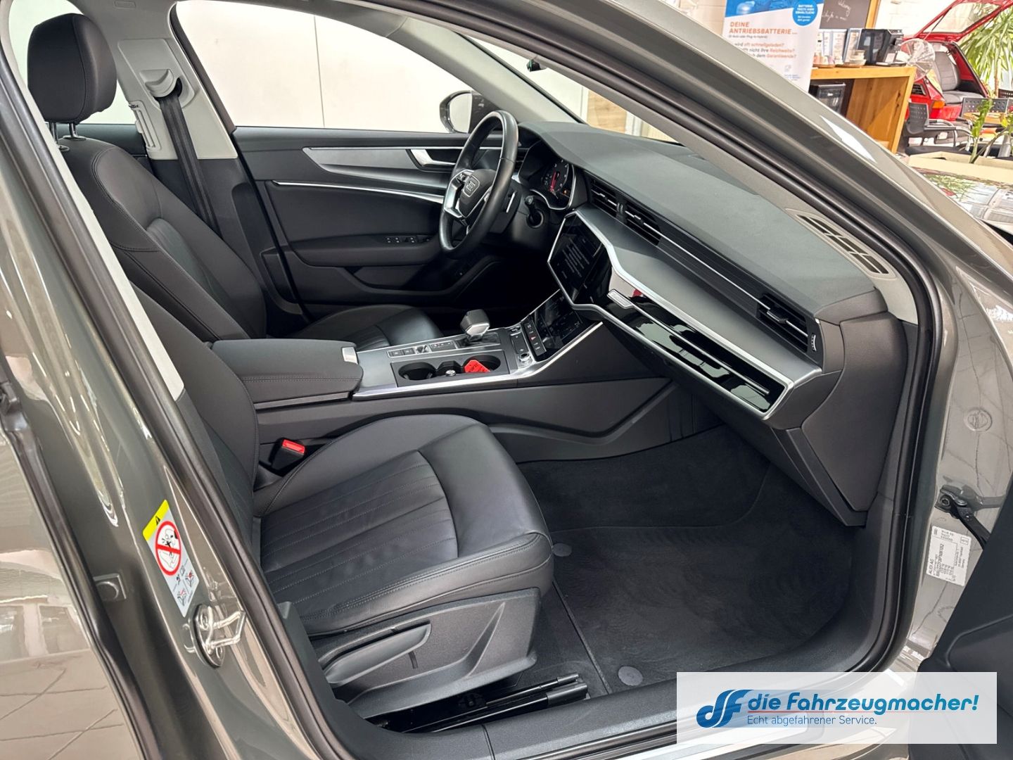 Fahrzeugabbildung Audi A6 Avant 40 TDI Navi LED ACC El. Heckklappe Mehr