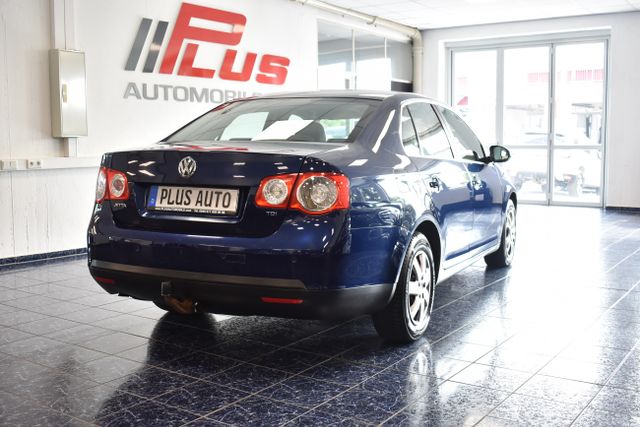 Volkswagen Jetta 1.9 TDI Comfortline Klimaaut Temp PDC AHK