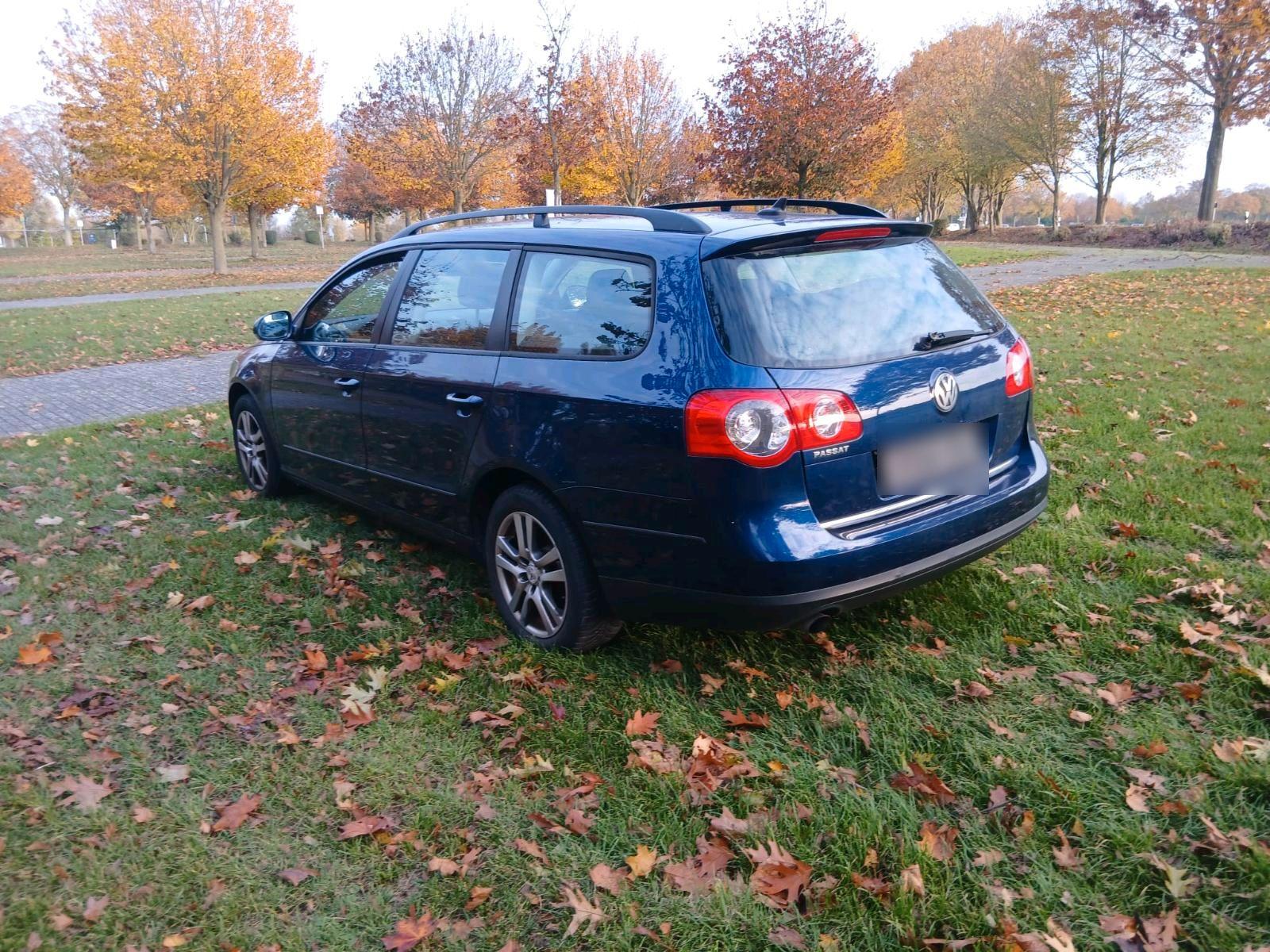 Volkswagen Passat 2007 — rear view