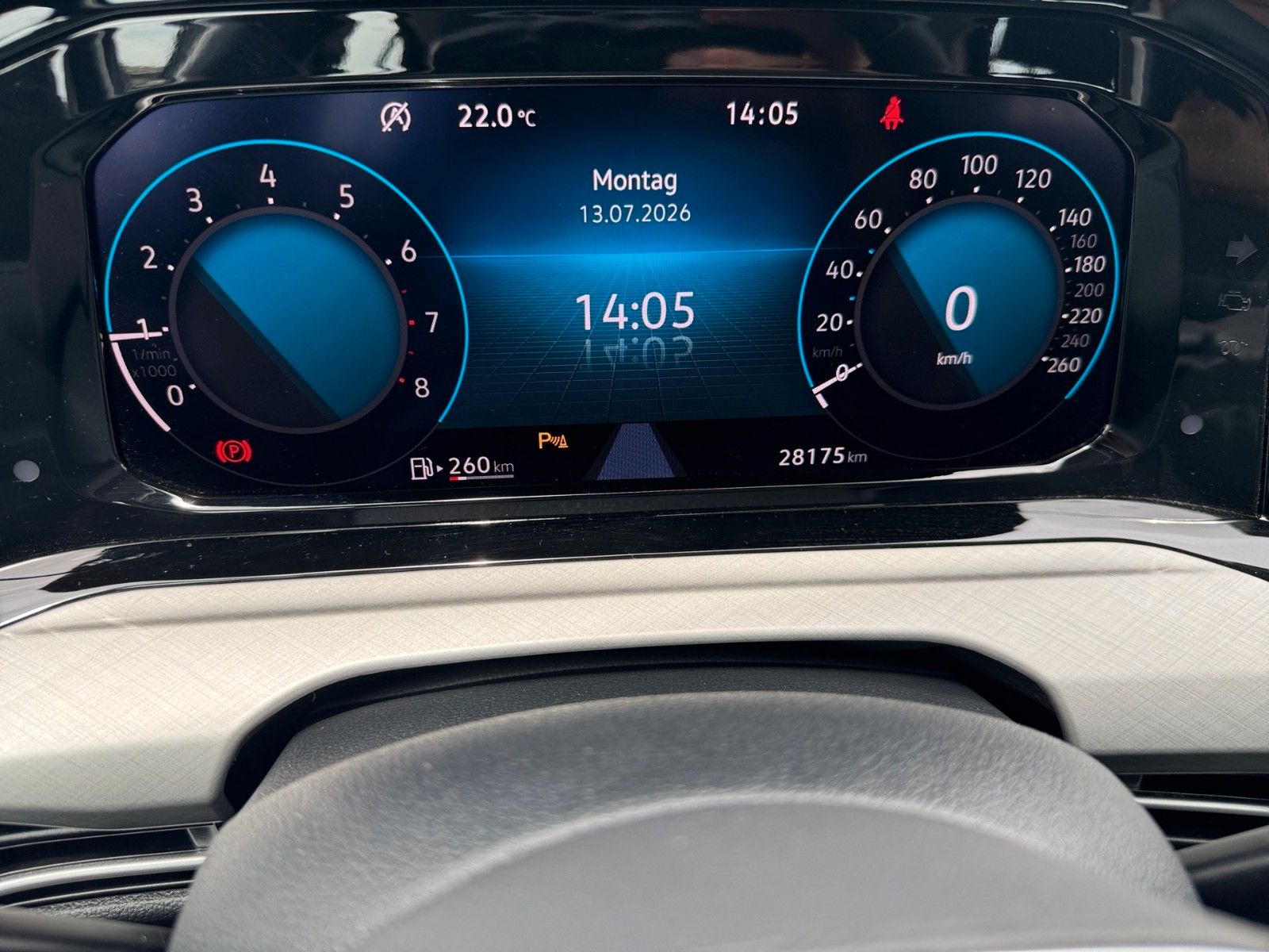 Fahrzeugabbildung Volkswagen Golf VIII Lim. Life 1.5 TSI