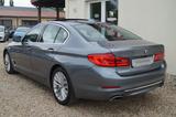 BMW 540 i xDrive Luxury Line 1.Hand*63TKM*SHG*GSD* - graue BMW 540