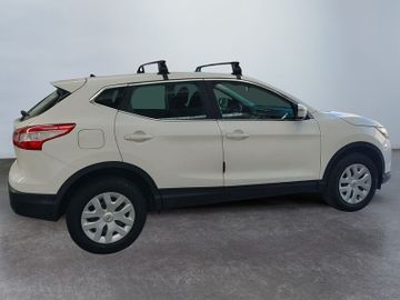 Nissan Qashqai - 4
