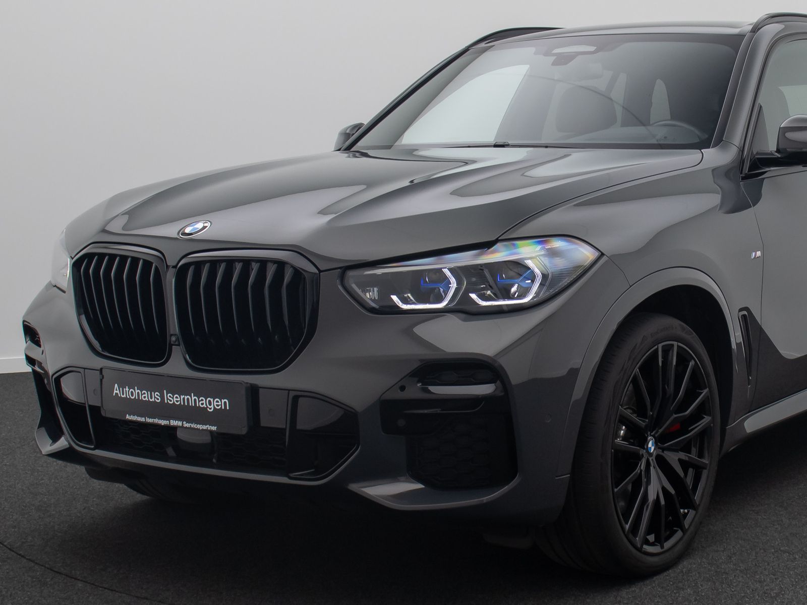 Fahrzeugabbildung BMW X5 xD40d M Sport 360&deg; HUD H/K DAB Massage 22Zoll