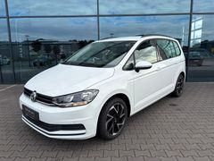 Fahrzeugabbildung Volkswagen Touran 1.5 TSI 7-Sitzer Einparkh. Tempomat 17"