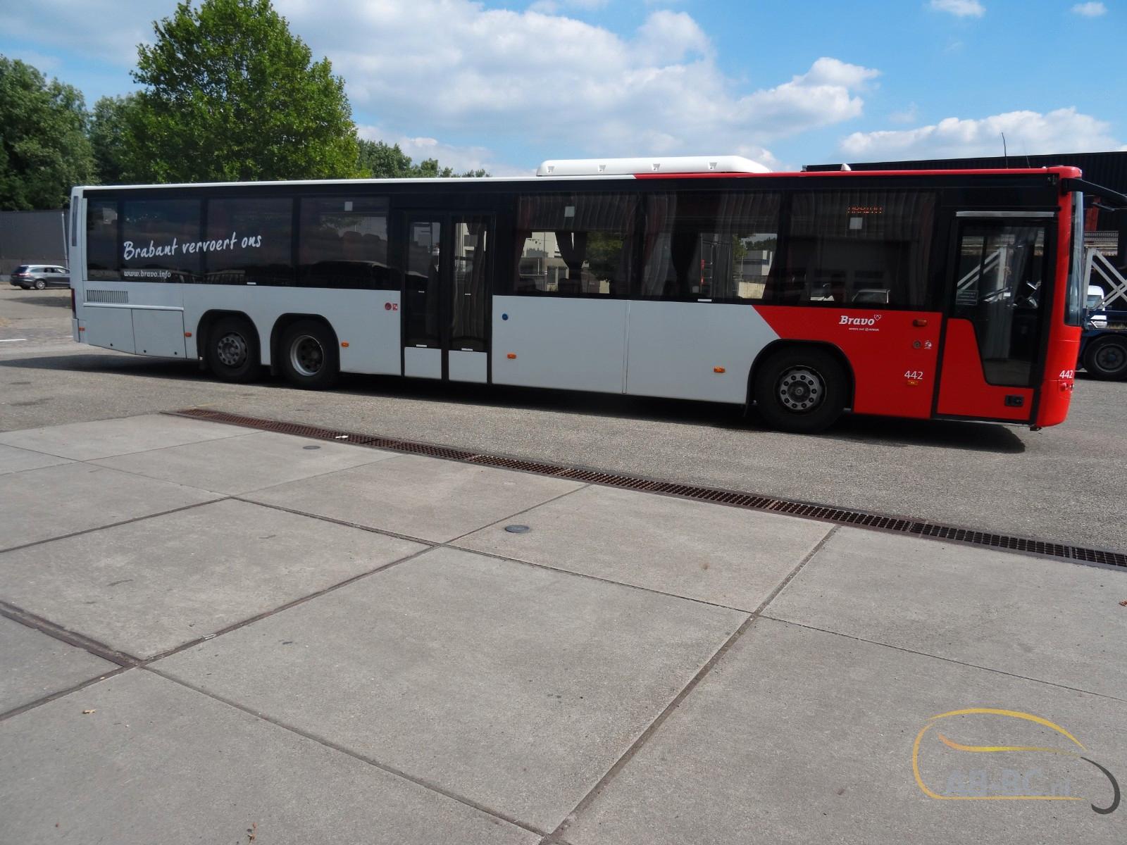 Volvo 8700 LE, B12B, 54 Sitze, 44 Stehplaetze, Euro 4