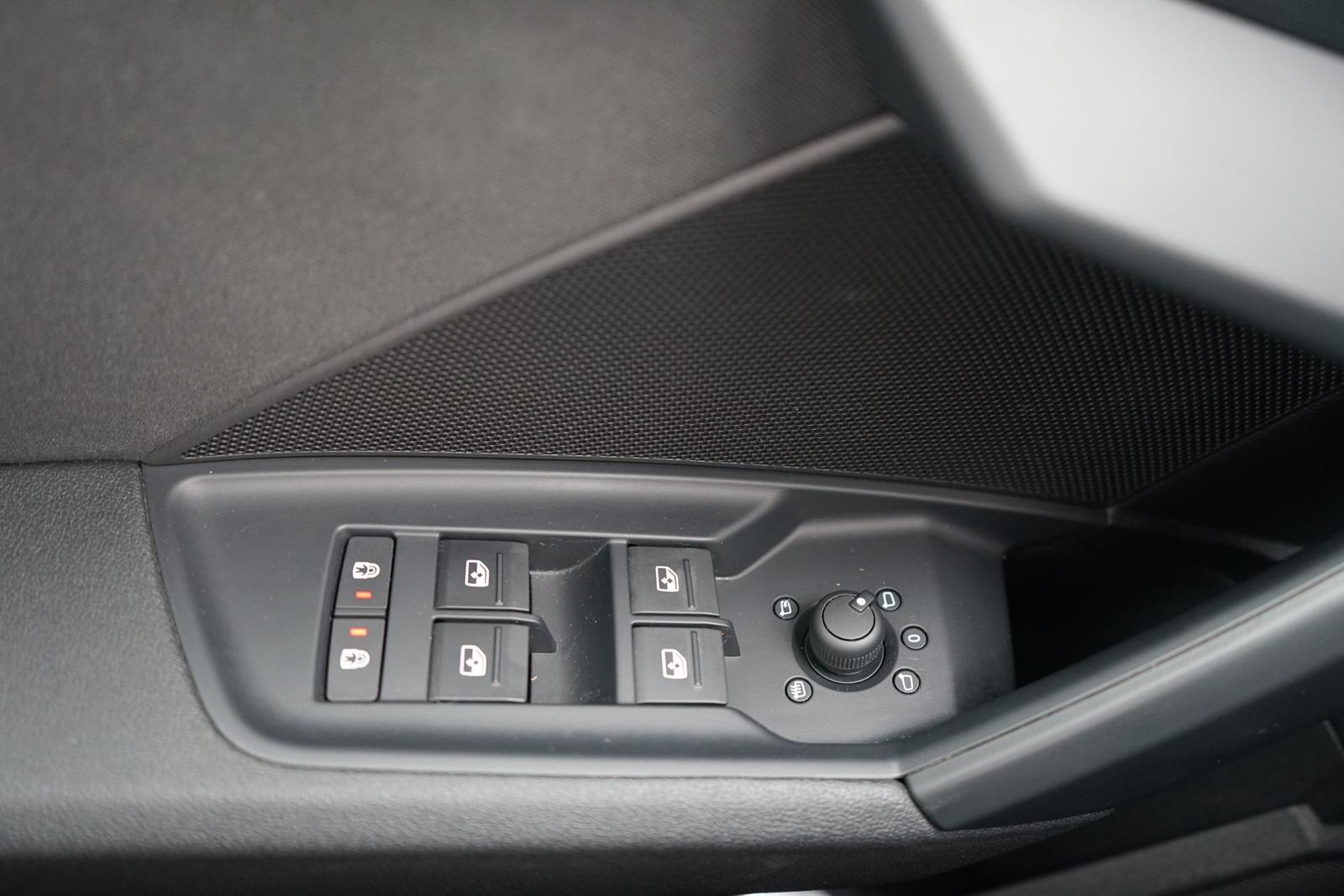 Audi A3 Sportback 30 1.0 TFSI advanced LED PDC AHK, миниатюра 26