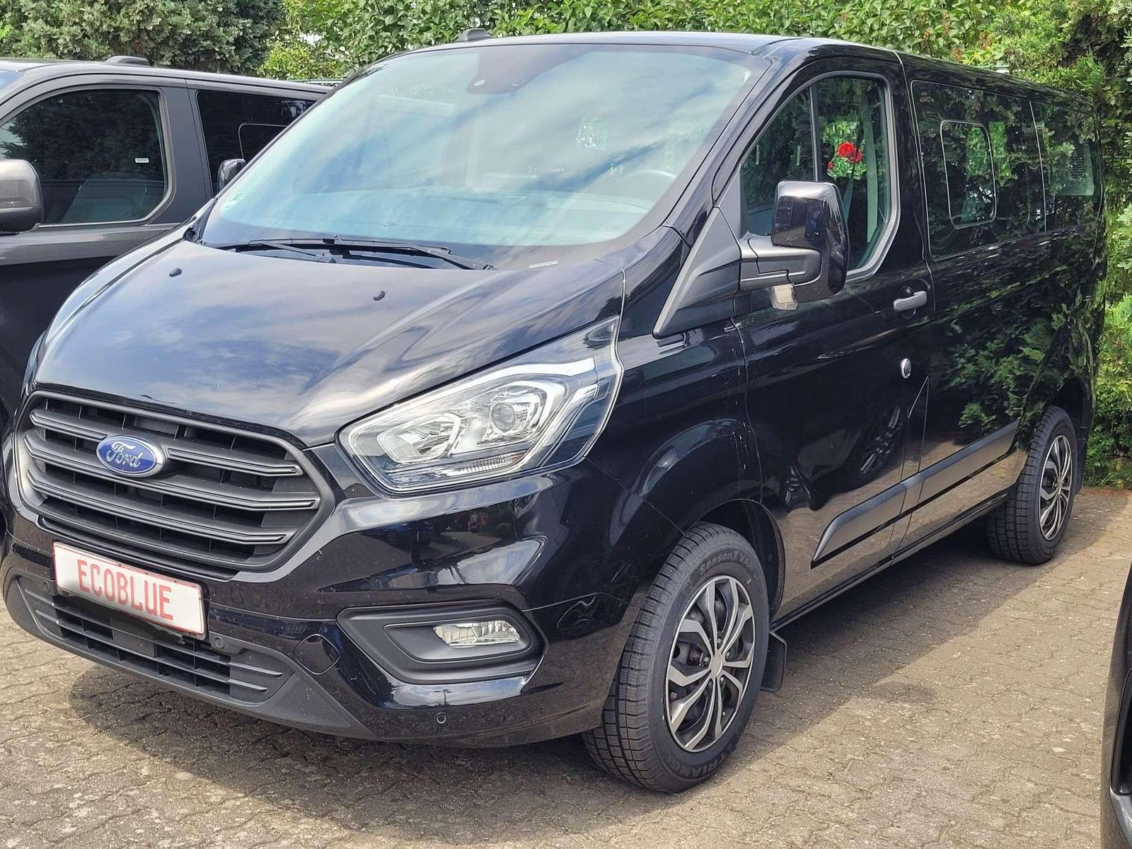 Ford Tourneo Custom / Transit Custom 2.0 EcoBlue 320 