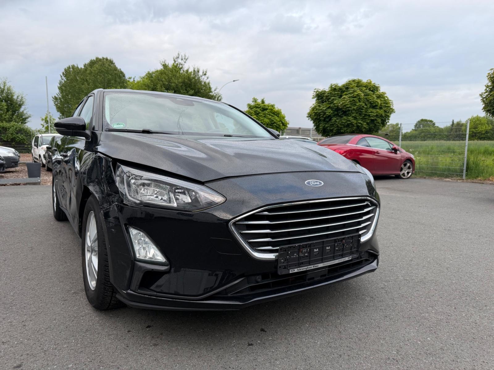 Ford Focus Lim. Titanium Mild-Hybrid Euro 6