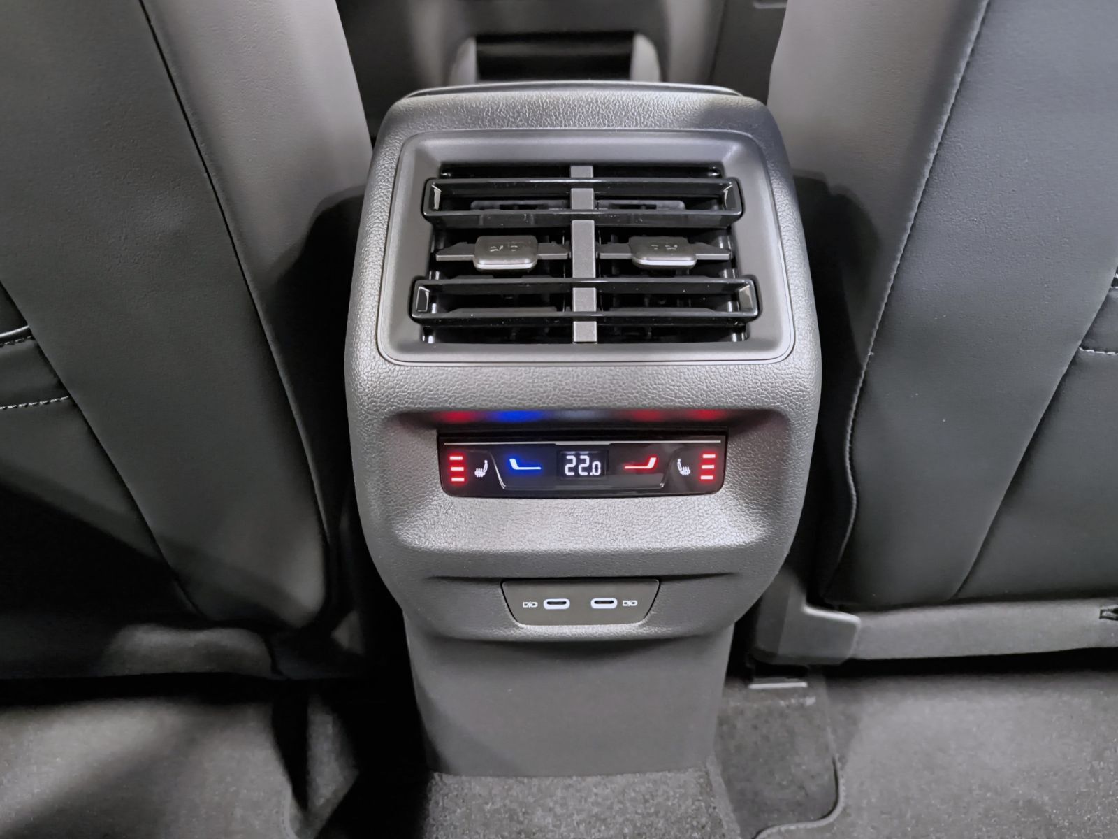 Volkswagen Tiguan - Bild 13