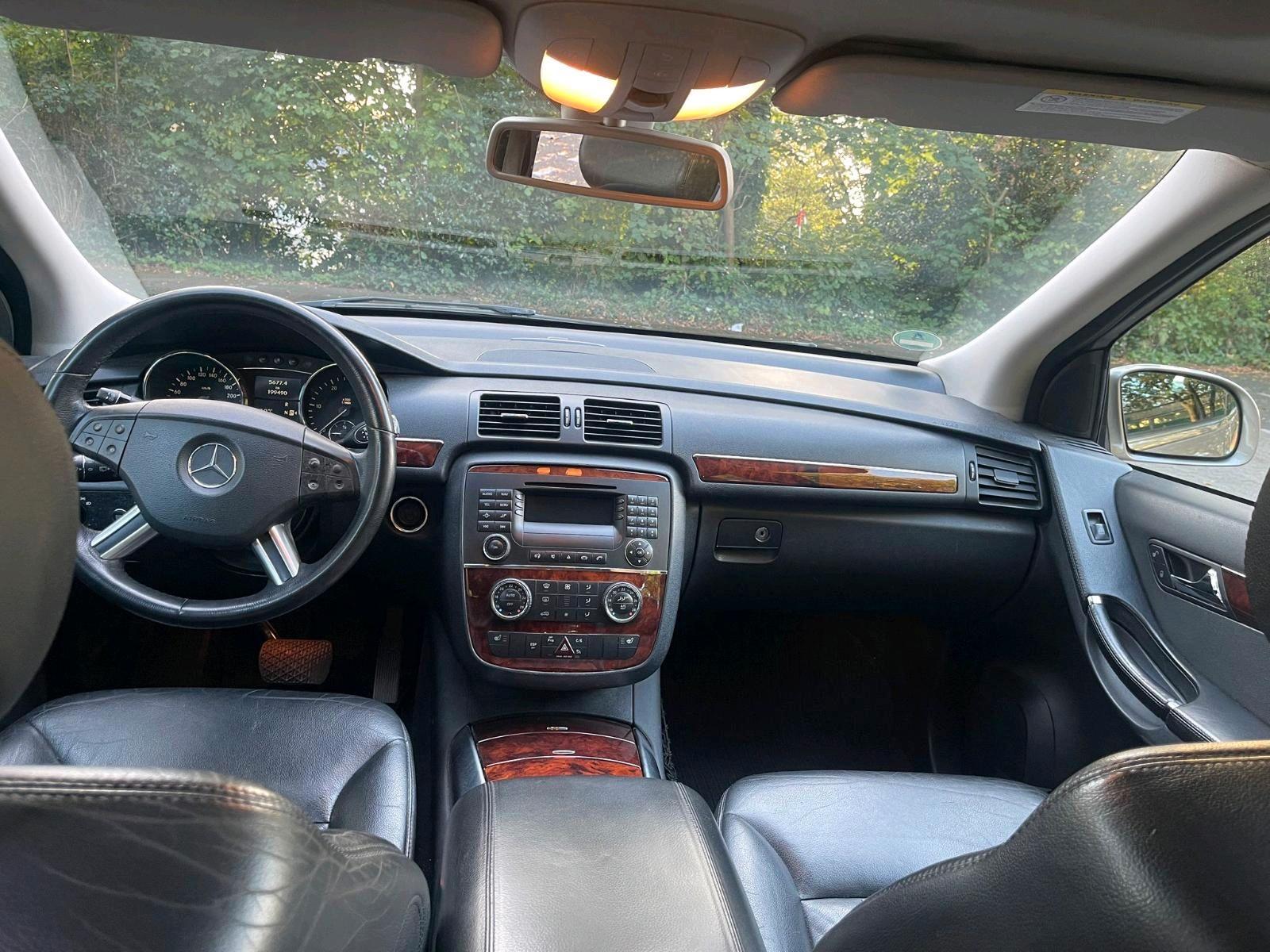 Mercedes-Benz R320 2006 — photo 7