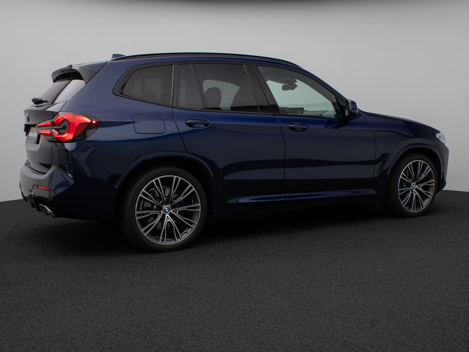 Fahrzeugabbildung BMW X3 xD30d M Sport Panorama Kamera DAB H/K 21Zoll