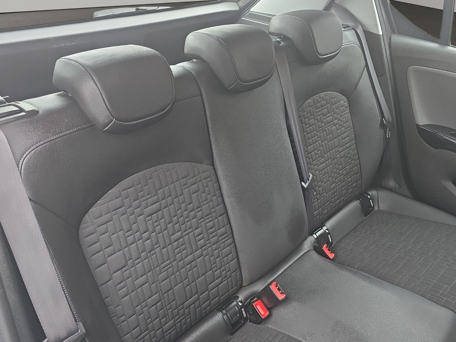 Fahrzeugabbildung Opel Corsa E Innovation ecoFlex TEMPOMAT SHZ LHZ