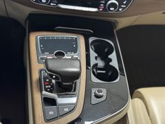 AUDI Q7 3.0 TDI quattro /ACC/Matrix/Panorama AUDI Q7 3.0 TDI quattro /ACC/Matrix/Panorama