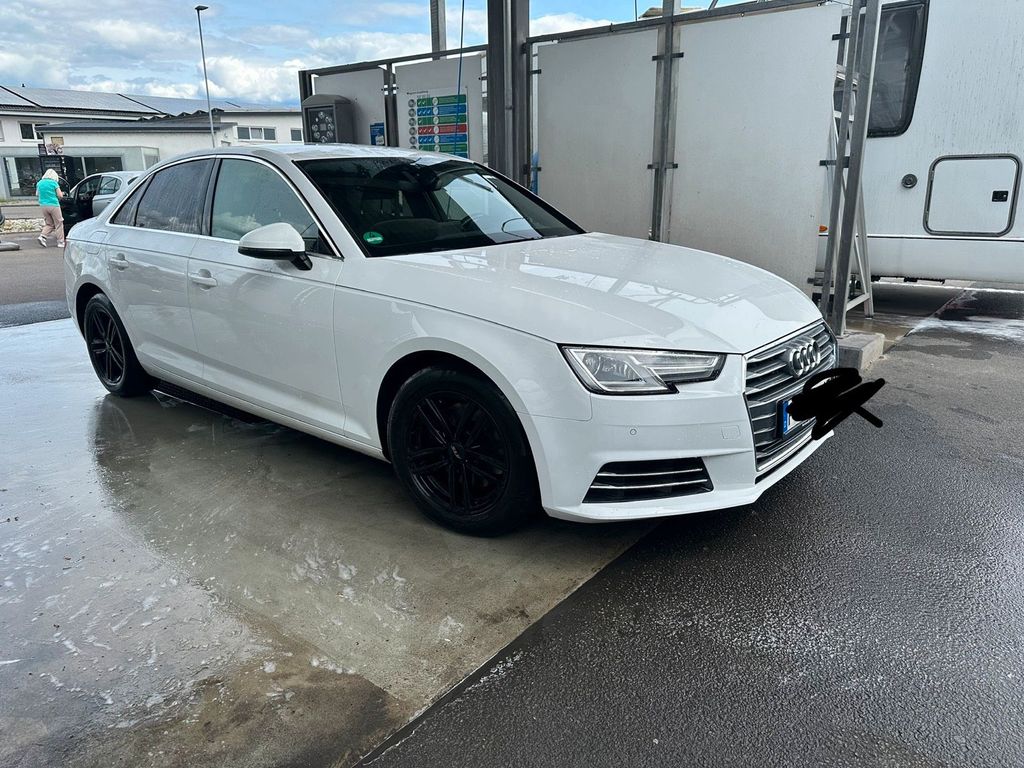 Image of Audi A4