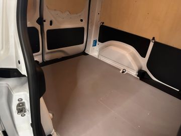 MYAUTOCENTER – Gebraucht- und Jahreswagen mit Werkstattservice in Pfaffenhofen Mercedes-Benz eCitan Kasten kompakt *2. Hand*Bluetooth*DAB*SHZ