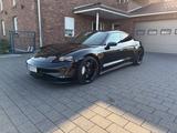 Porsche Taycan 4S,Perf.Plus,SportChrono,Garantie,HALenk - Porsche Taycan: Sportwagen