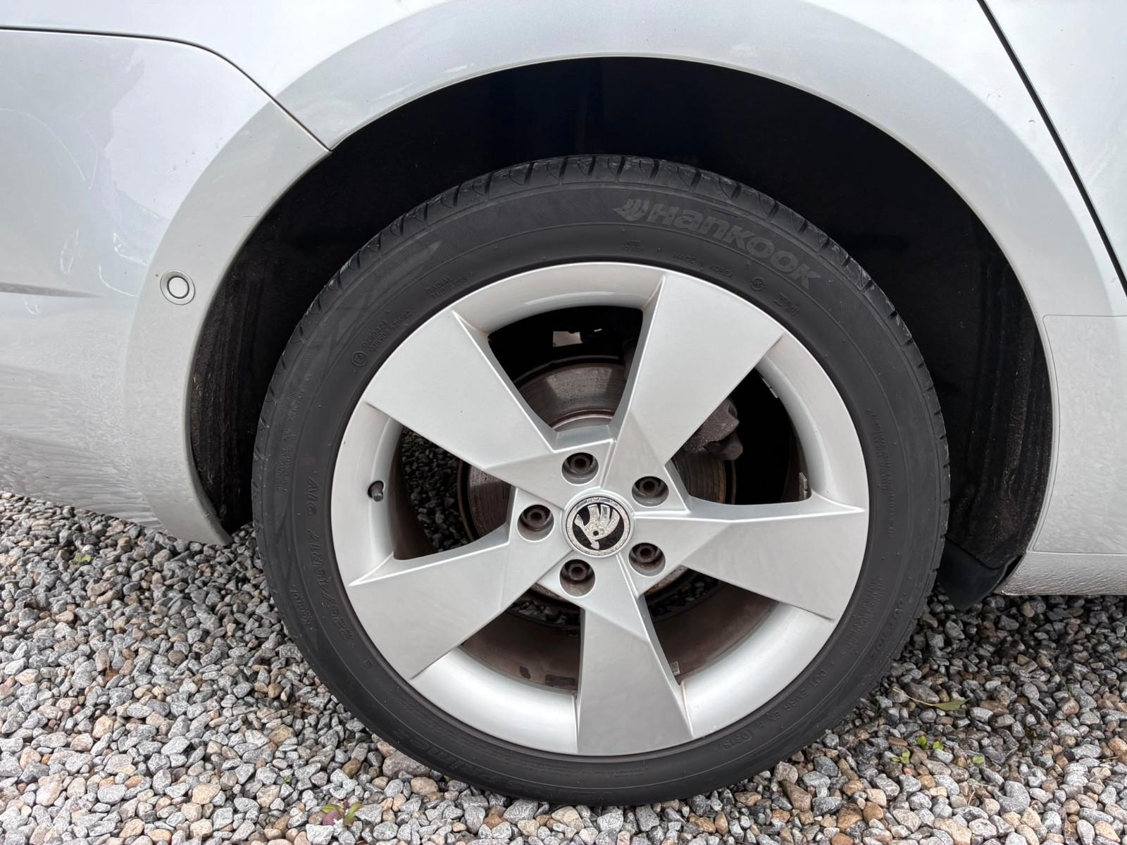 Skoda Octavia 2013 — photo 28
