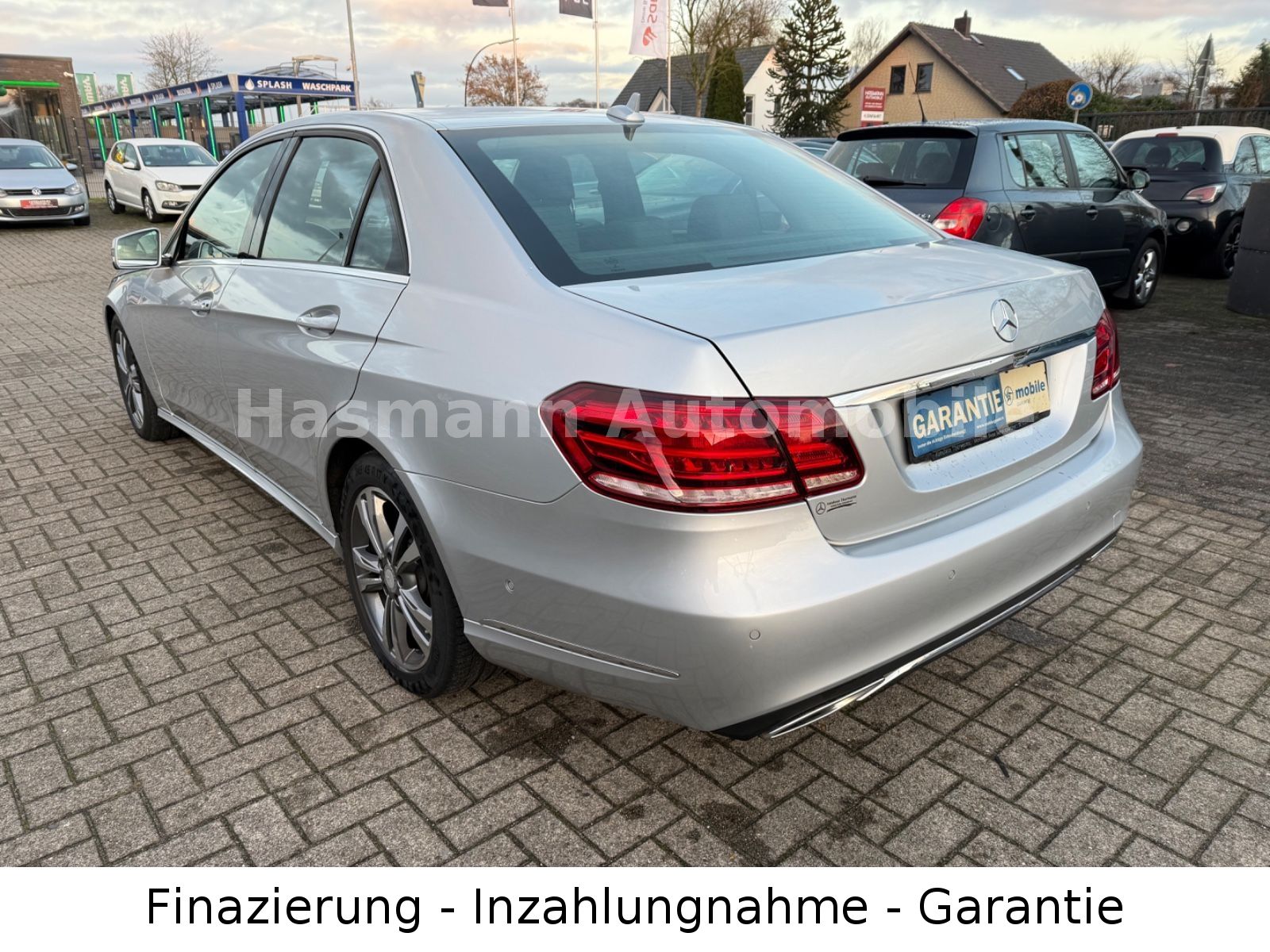 E 220 E Limousine E 220 CDI BlueEfficiency*2.HAN