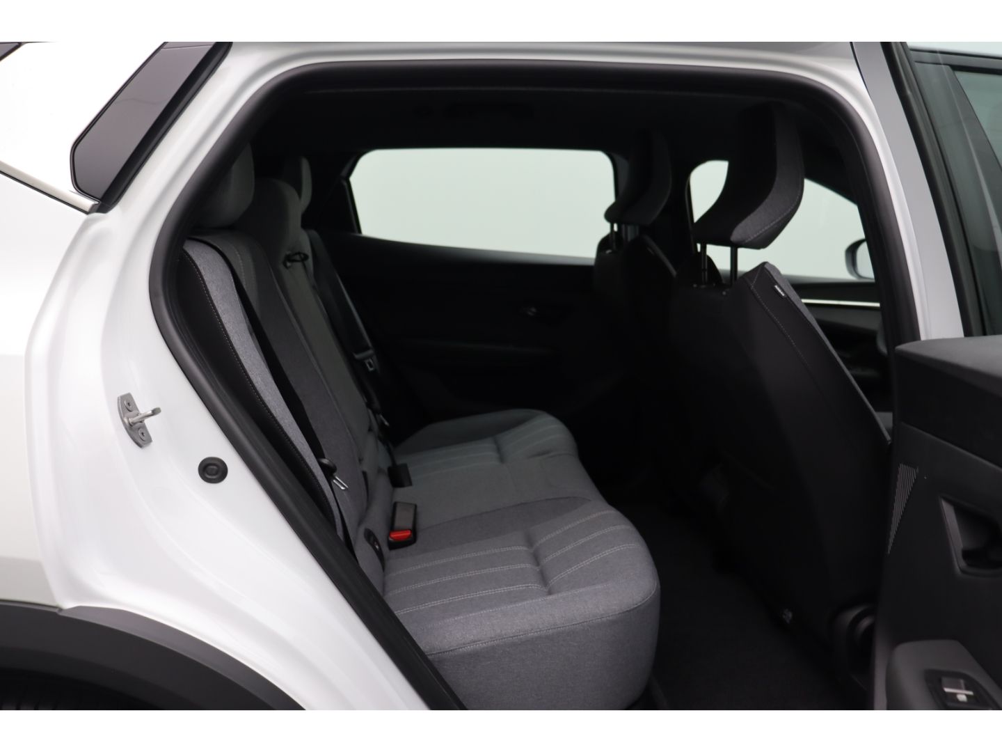 Fahrzeugabbildung Mitsubishi Eclipse Cross Diamant Plus 11 KW ACC LED SHZ