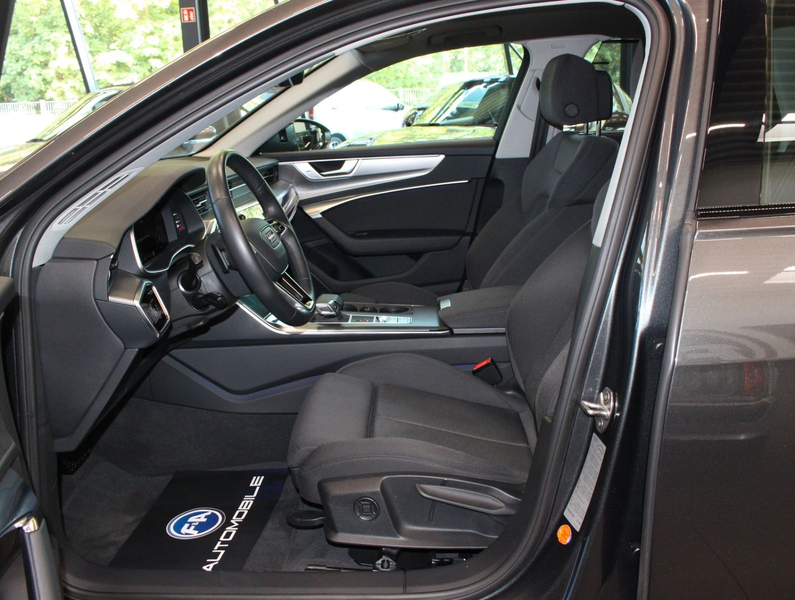 Fahrzeugabbildung Audi A6 Avant 45TDI quattro sport Standhzg.*Pano*360°
