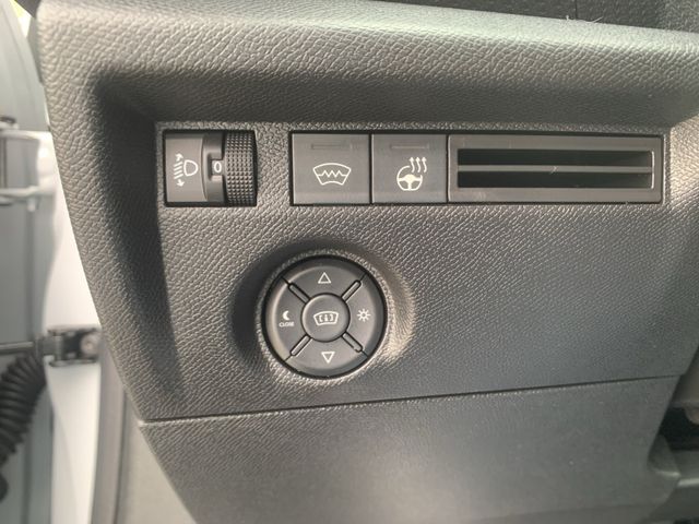 Citroën C4 Max PT 130 EAT8 Navi+SHZ+LHZ+RFK+LED+HUD+LM