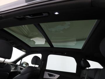 Audi Q7 - 10