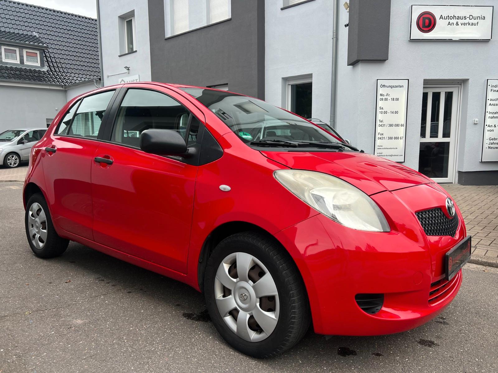 Toyota Yaris Klima 104000km Tüv 03.2027 Insp. neu 1hand