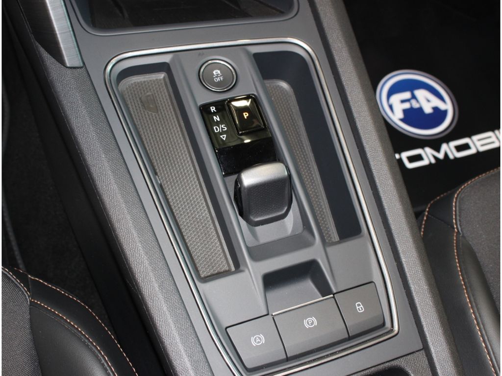 Fahrzeugabbildung CUPRA Formentor VZ 4Drive 2.0 TSI 1.Hand*Pano*Carplay