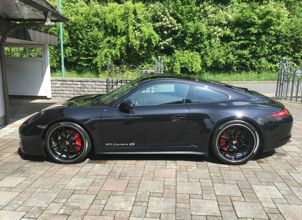 Porsche 991