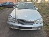 Mercedes-Benz C 180 T AVANTGARDE top Zustand - gebrauchte Mercedes-Benz C 180 aus dem Jahr 2000