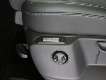 Volkswagen Caddy Maxi 1.5TSI DSG STYLE PANORAMA ACC KAMERA