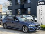 BMW 318 d Touring Aut. / RFK / WIDESCREEN - BMW 318 in Duisburg
