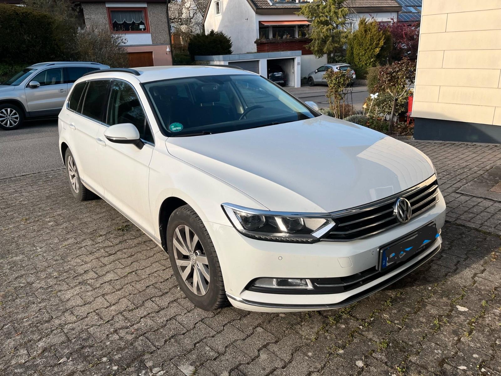 Volkswagen Passat 2.0 TDI SCR 140kW DSG Comfortl. Varia...