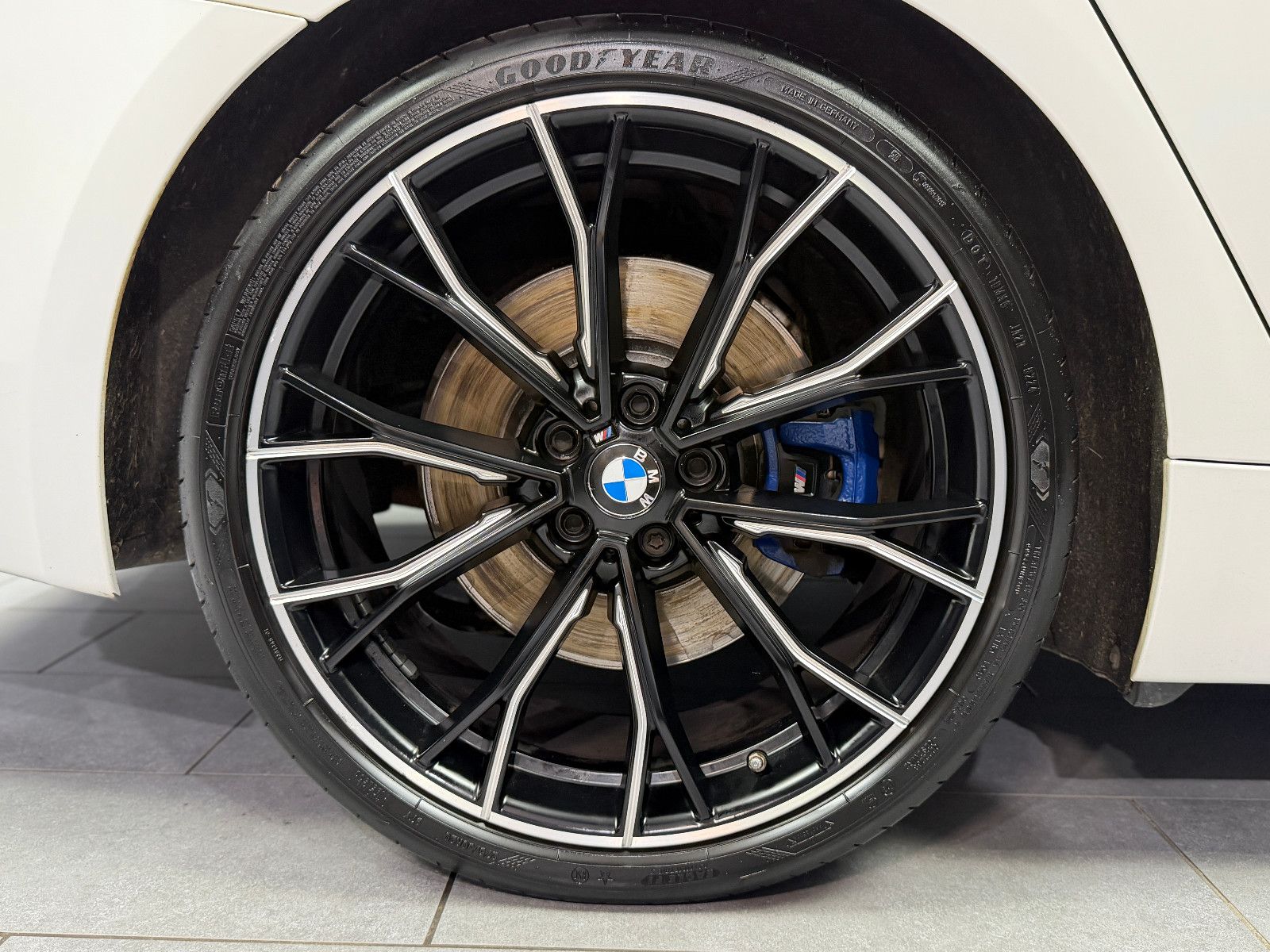 Fahrzeugabbildung BMW 540i xDrive Touring M Sport |AHK|HuD|HiFi|PANO