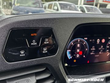 Volkswagen Caddy Maxi - 12